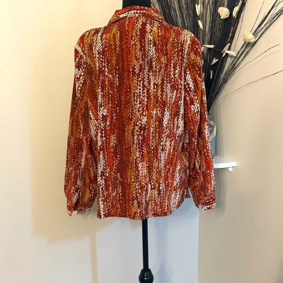 Donnekenny Timeless Elegance button down Blouse women size large - Picture 4 of 8